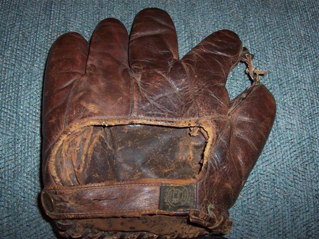 Reach Grommet Web Back